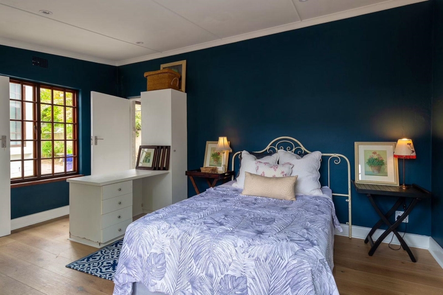 3 Bedroom Property for Sale in Leisure Isle Western Cape